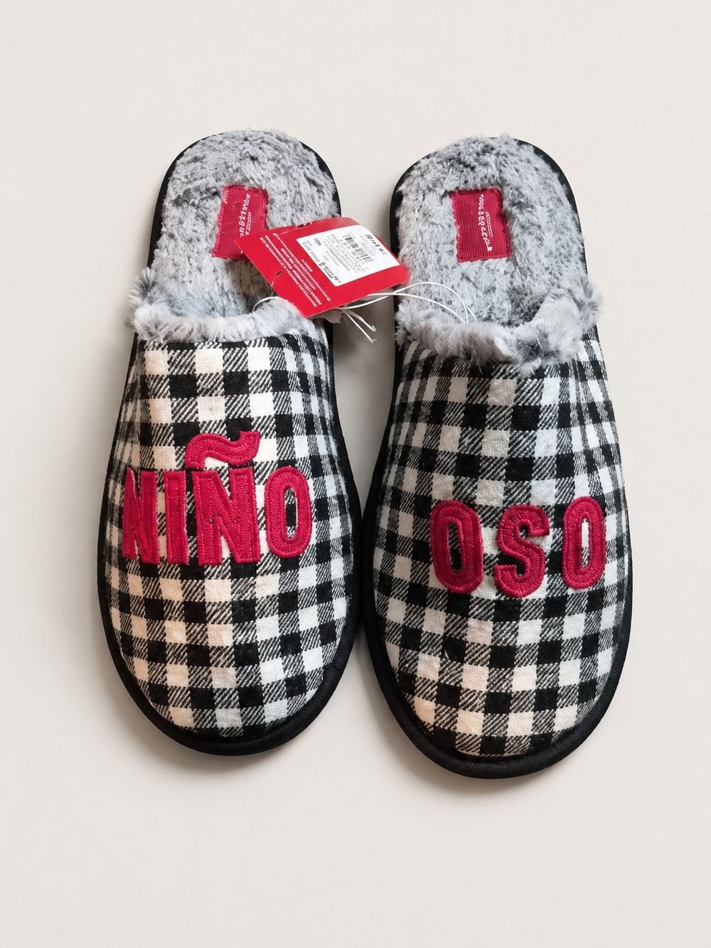 Wondershop Men's Black & White Plaid Slippers with Ref Embroidery - NWT